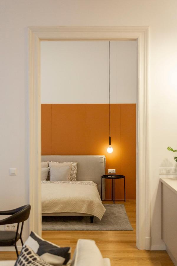Apartment Luxurious Minimalist With Sauna By Prestige Homes