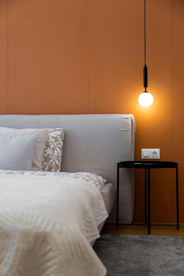 Apartment Luxurious Minimalist With Sauna By Prestige Homes